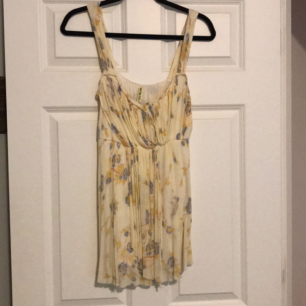 Free people flowy tank- medium
